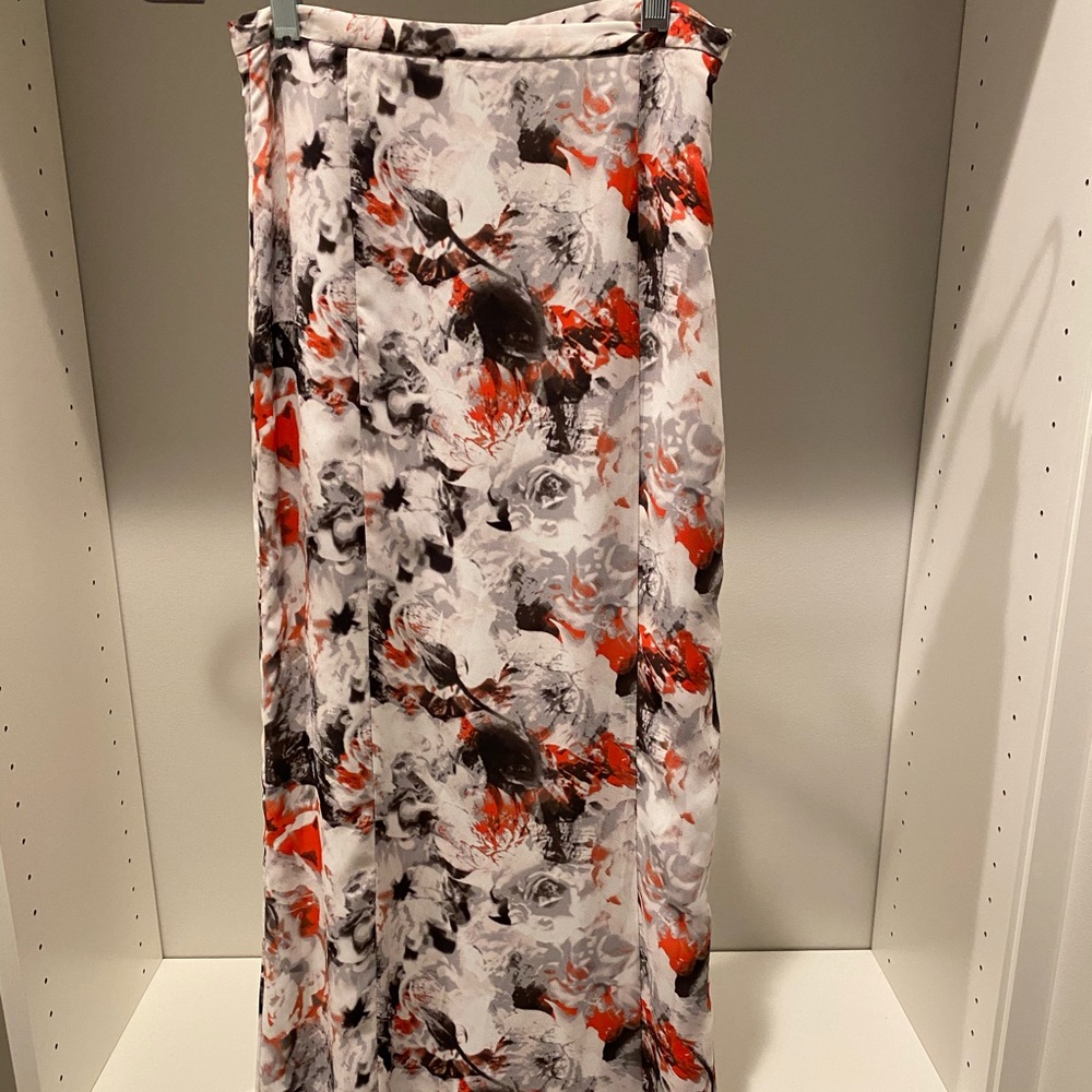 Maxi skirt